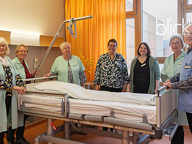 Das Team der Grünen Damen der Diakonie-Kliniken Kassel, bei denen übrigens auch Männer mitmachen können. Die heißen dann Grüne Herren.