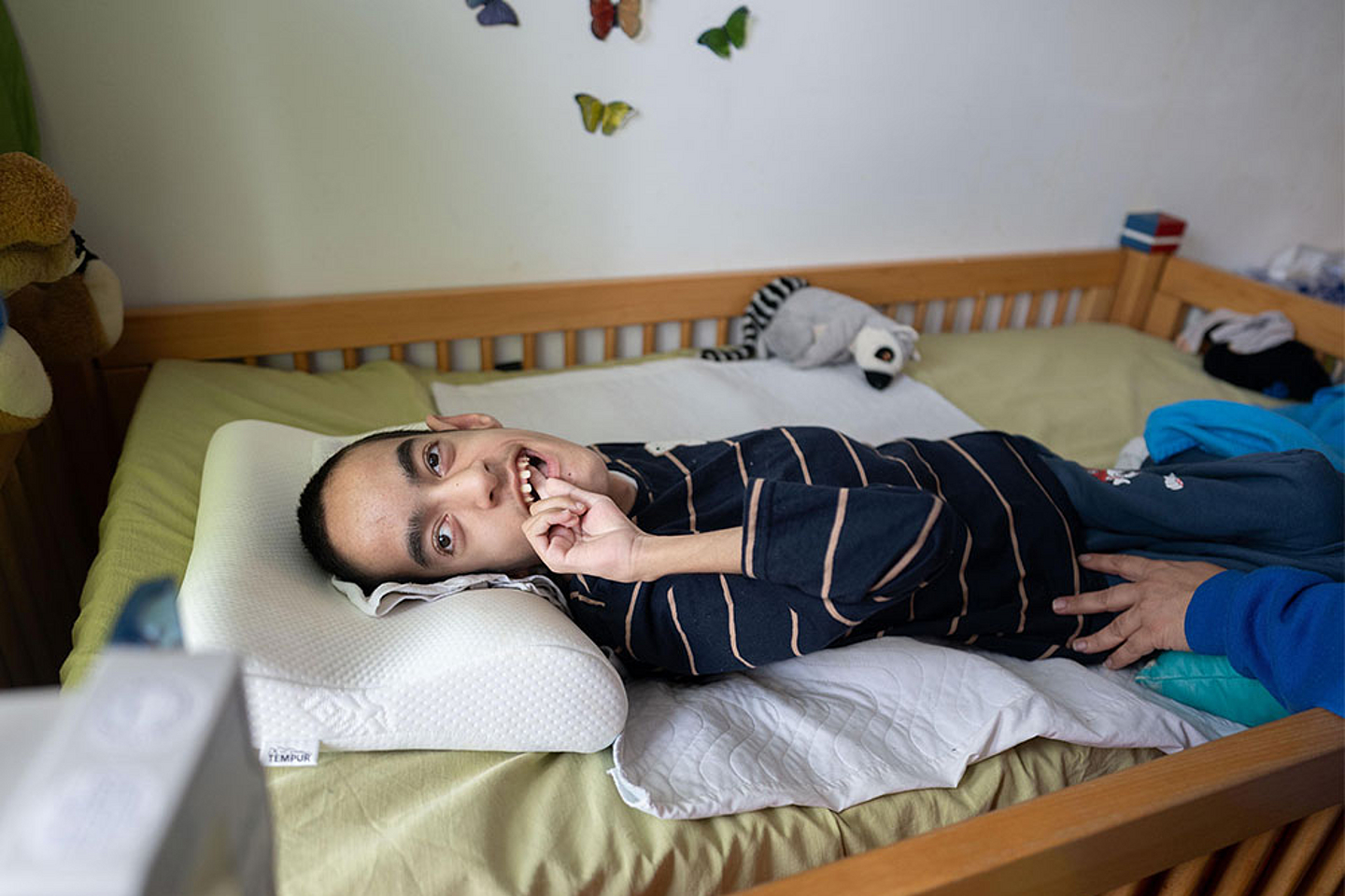 Zahra Ebrahimi in ihrem Bett Zahra Ebrahimi in ihrem Bett