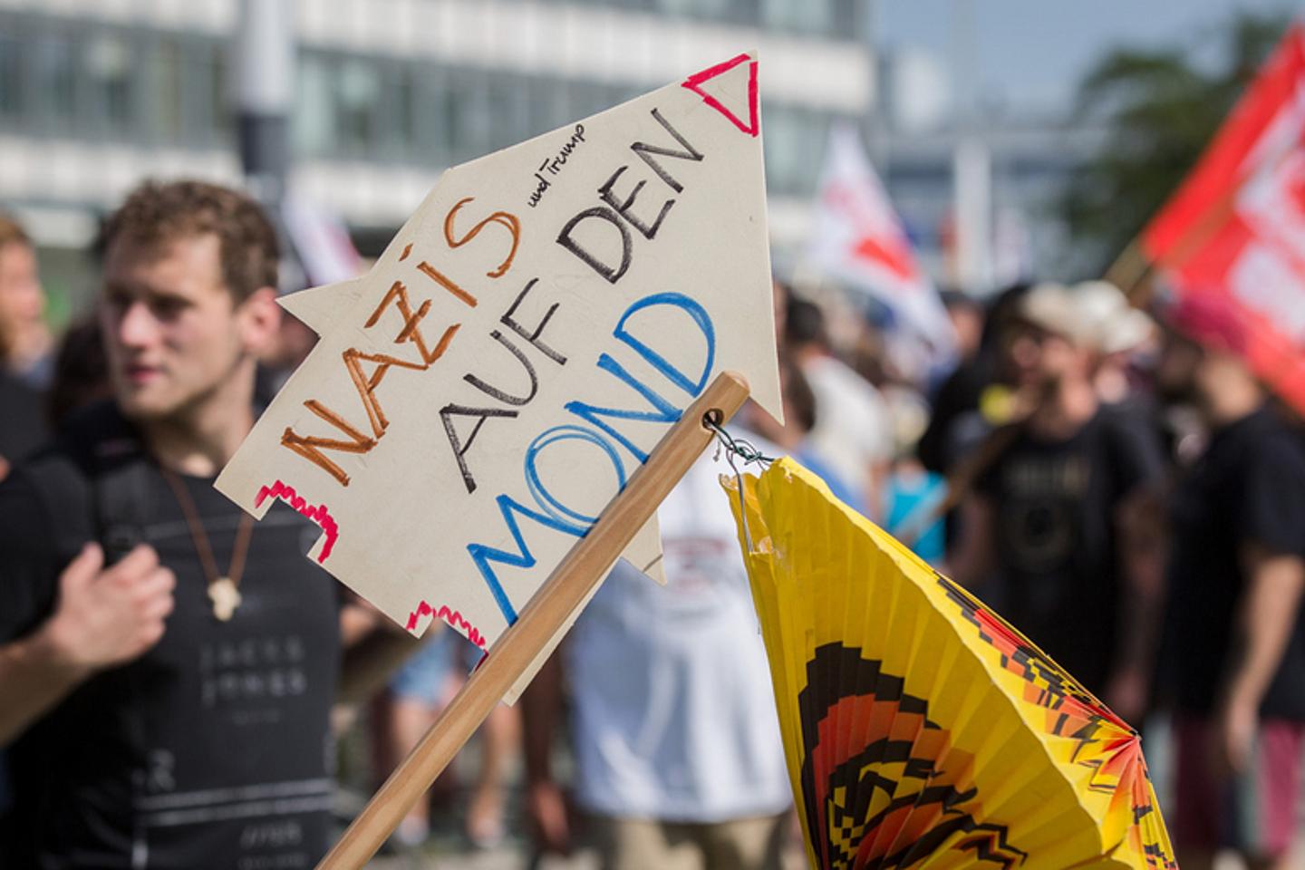 Kundgegbung und Demonstration "Kassel nimmt Platz! No Pasaran!"