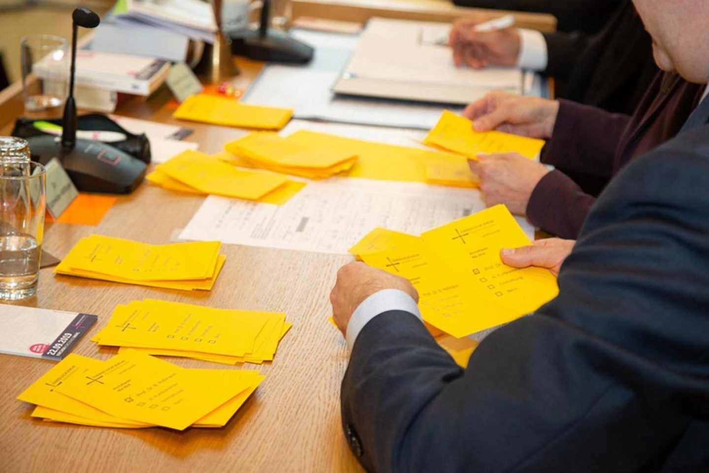 Die Bilderstrecke zur EKKW-Bischofswahl 2019 (Foto: medio.tv/Schauderna)