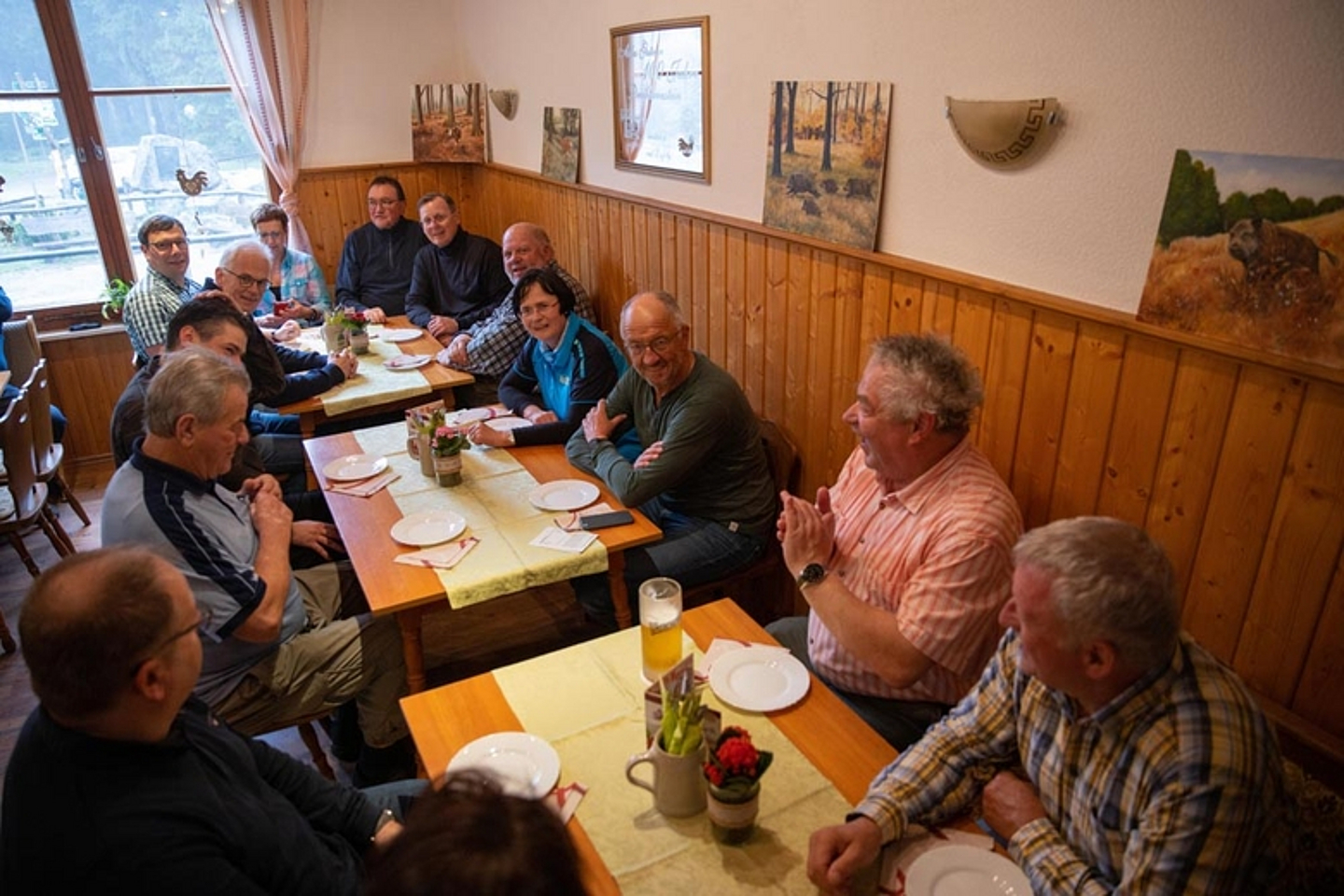 MP Bodod Ramelow bei Begegnungswanderung in Brotterode
