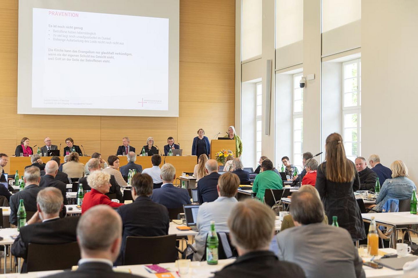 Aussprache zum Bericht der Fachstelle zum Umgang mit sexualisierter Gewalt
