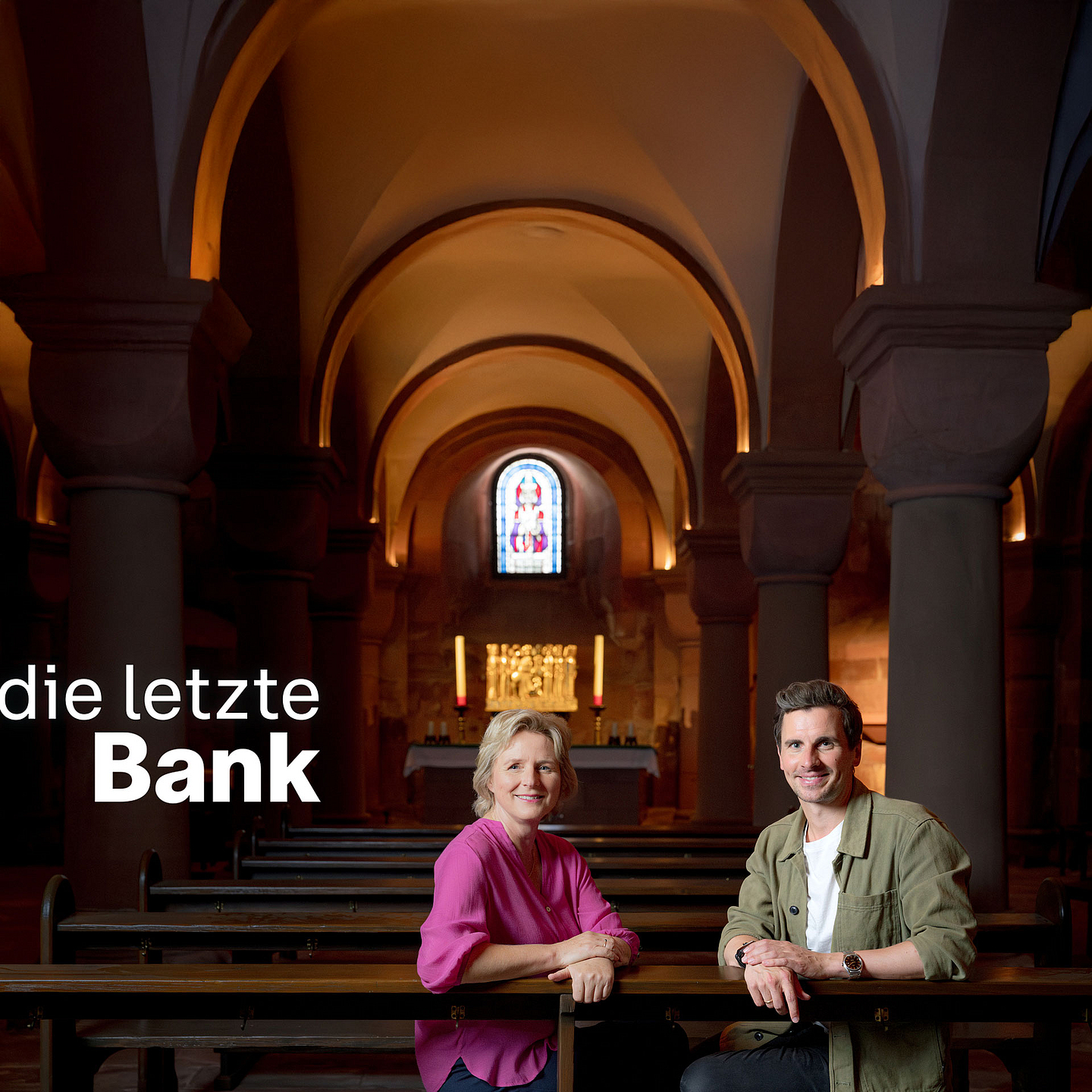 Melanie Wolfers und Julian Sengelmann moderieren «die letzte Bank - Fragen an das Leben»