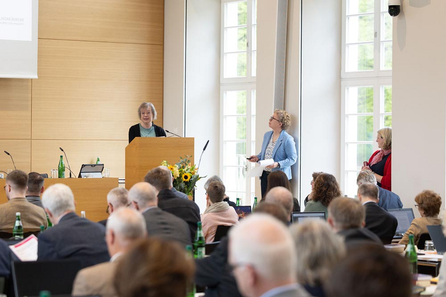 Dekanin Petra Hegmann: Vortrag zum Thema "Profilierung der Ämter und Berufe"