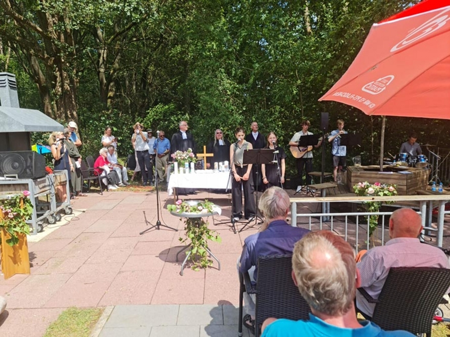 Tauffest der Evangelischen Erlöserkirche Harleshausen im Freibad Kassel-Harleshausen (Foto: Christian Schönhals)