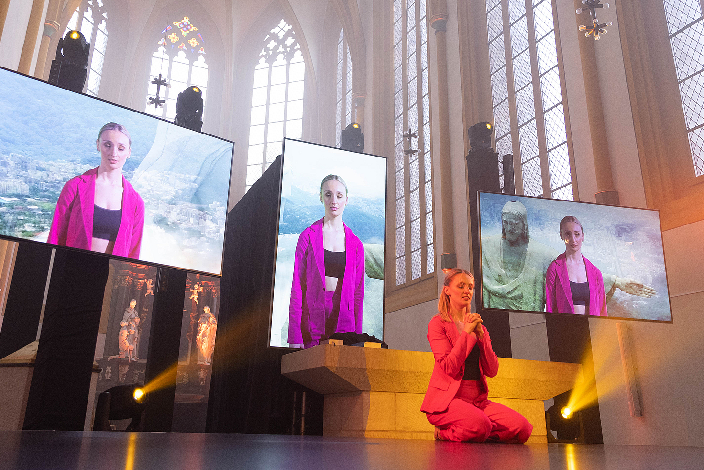 Neben Impulsen und Gottesdiensten können mitreißende Tanz-Shows erlebt werden, die in Herz und Beine gehen. Unser Foto zeigt die niederländische Tänzerin Merel Kappenburg.