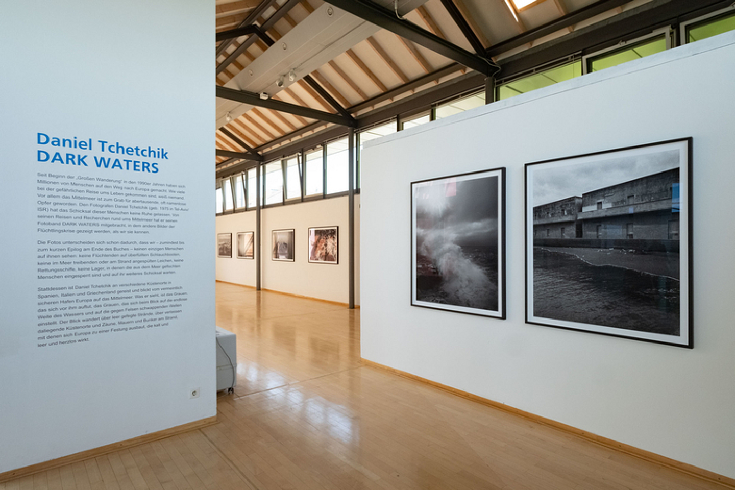 Fotoausstellungen DARK WATERS und NEUE WELT Sepulkralmuseum