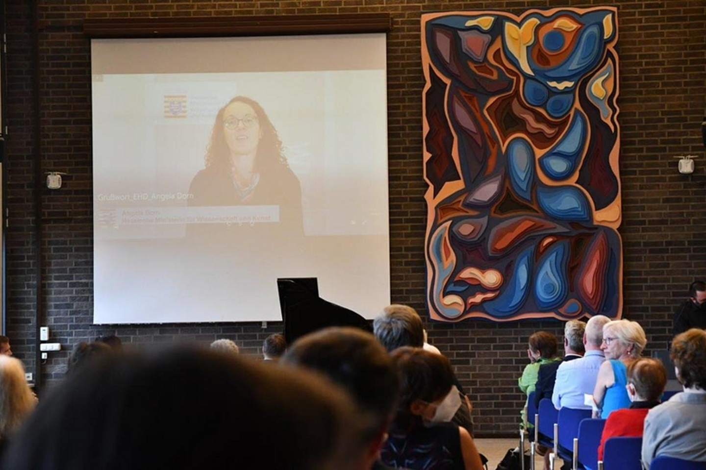 Videogruß der hessischen Staatsministerin für Wissenschaft und Kunst, Angela Dorn - Hochschuljubiläum 50plus der Evangelischen Hochschule Darmstadt (Foto: EKHN/Rahn)