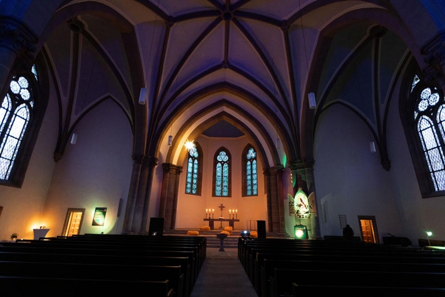 Weihnachtskirche Fulda 2023 unter dem Motto: Folge dem Stern