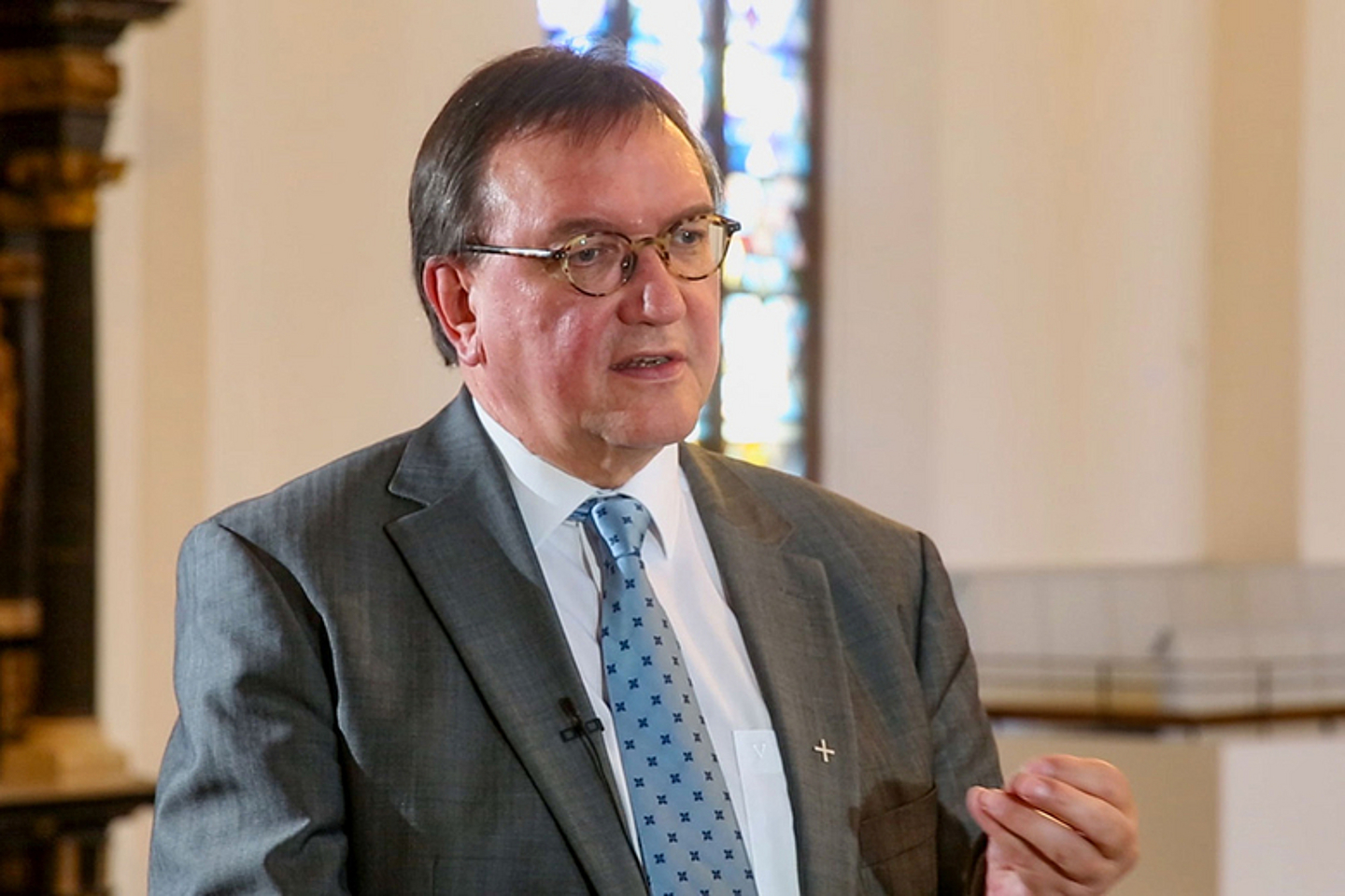 Sommerinterview 2019 mit Bischof Martin Hein in der Kasseler Martinskirche. (Foto: medio.tv/Schauderna)