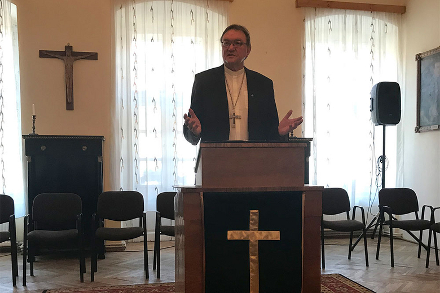 Bischof Martin Hein besuchte vom 29. Juni bis 2. Juli die Evangelische Kirche A.B. in Rumänien. (Foto: privat)