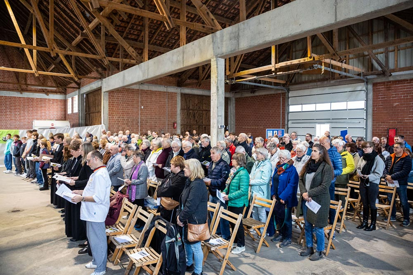 5.000 Brote - Konfis backen Brot für die Welt 5.000 Brote - Konfis backen Brot für die Welt - Eröffnungsgottesdienst am 28. September 2025 in Vellmar