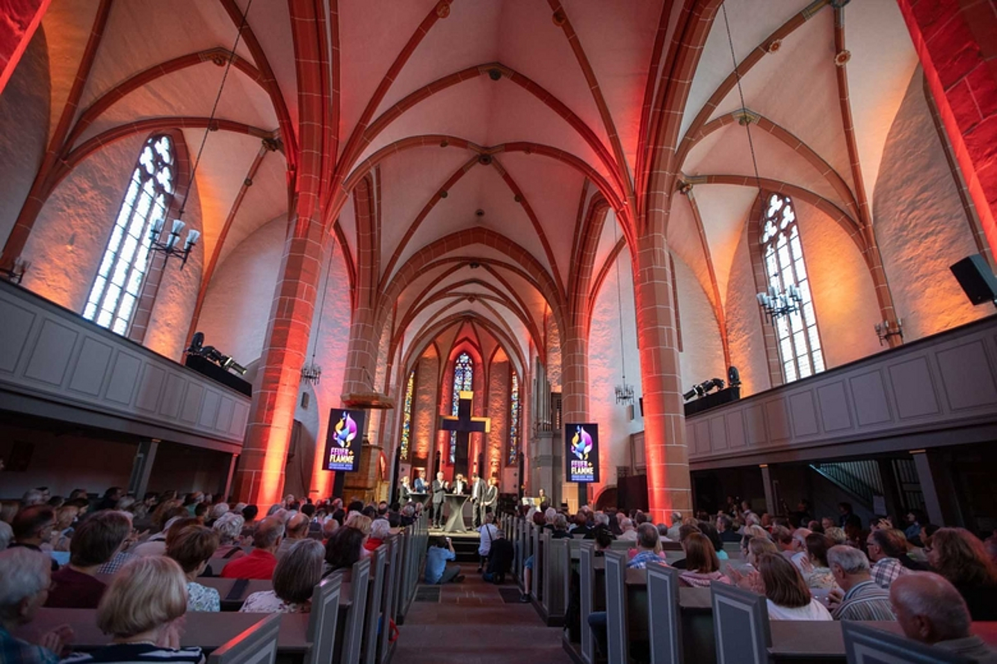 Kirchen auf dem Hessentag 2019 - Eröffnung Flammenkirche