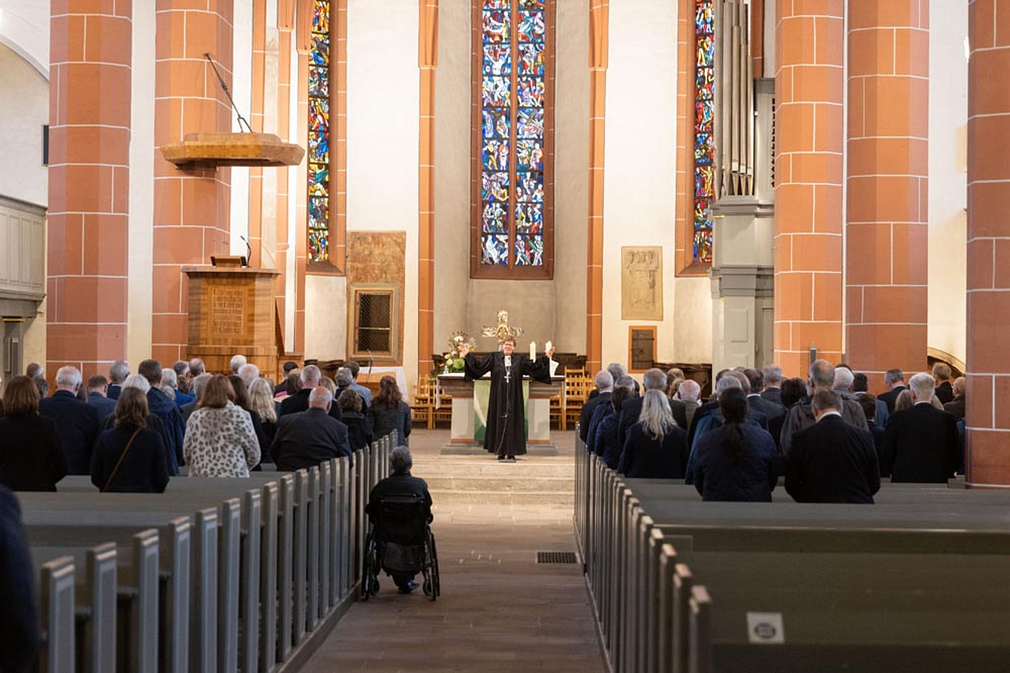 Segen zum Abschluss durch Bischöfin Dr. Beate Hofmann