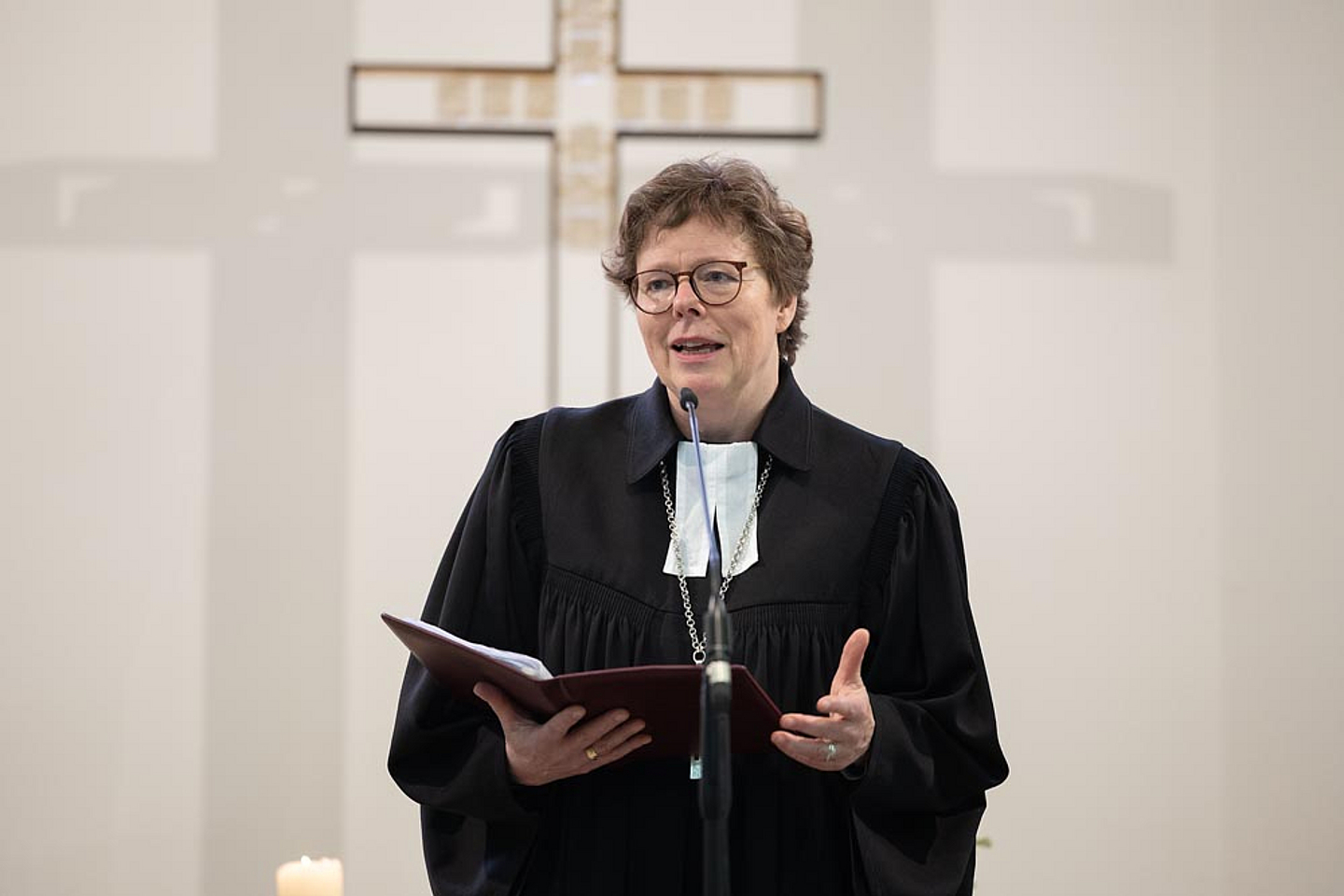 Bischöfin Dr. Beate Hofmann