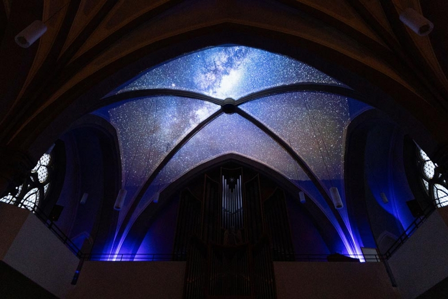 Weihnachtskirche Fulda 2023 unter dem Motto: Folge dem Stern