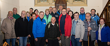 Startpunkt der Begegnungswanderung war eine Andacht in der evangelischen Kirche zu Brotterode im Kirchenkreis Schmalkalden. (Foto: TSK/Paul-Philipp Braun)