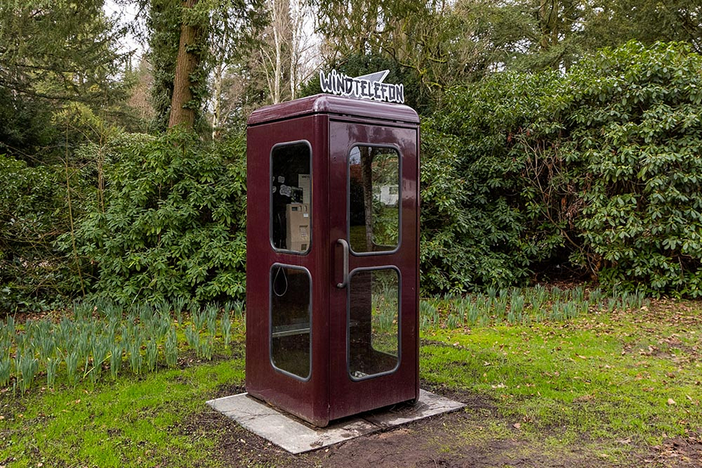 Das "Windtelefon" auf dem Kasseler Hauptfriedhof als Ort der Trauer und Erinnerung