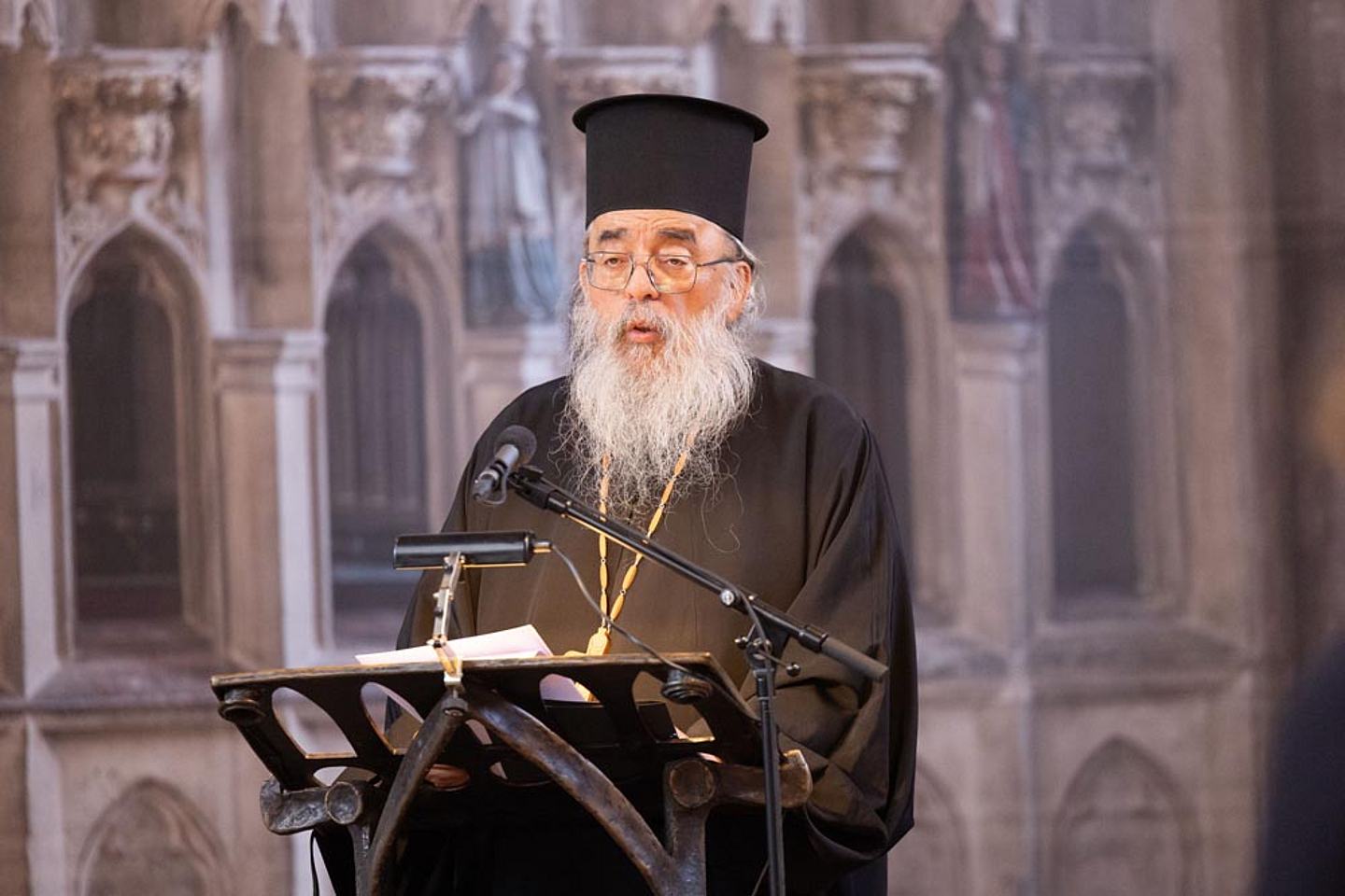 Predigte im ökumenischen Gottesdienst in der Elisabethkirche: Erzpriester Radu Constantin Miron (Ehem. Vorsitzender der ACK in Deutschland, Griechisch-Orthodoxe Metropolie von Deutschland, Brühl)