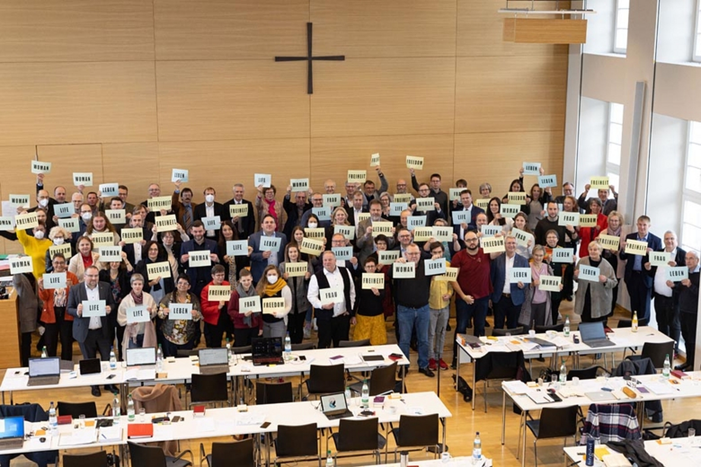 Herbstsynode der EKKW 2022 - Solidarisierung Freiheitsbewegung Iran