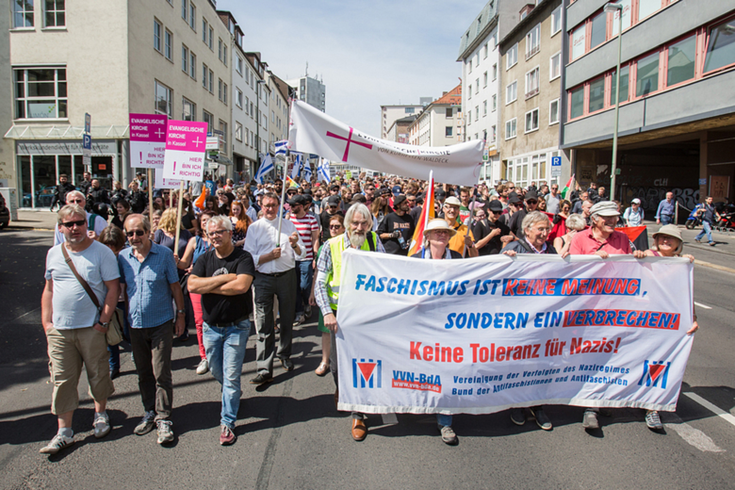 Kundgegbung und Demonstration "Kassel nimmt Platz! No Pasaran!"