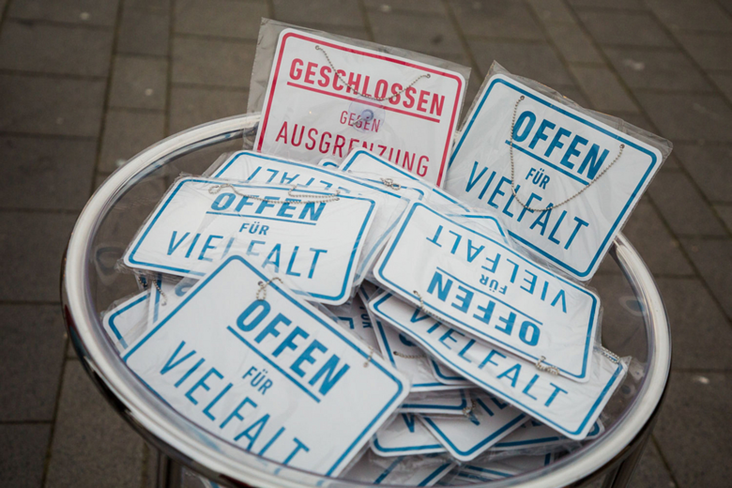 Kassel steht für Frieden und Solidarität - Zweite Große Friedenskundgebung