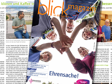 Titelblatt des Magazins „blick in die kirche“, Ausgabe Oktober 2025. Fünf Personen stehen im Kreis und legen ihre Hände übereinander in die Mitte, von unten fotografiert. Oben rechts steht „magazin“ in weißer Schrift auf orangem Hintergrund, darunter „in die kirche“. Unten links zwei Textboxen: „INTERVIEW Teresa Weißbach über ihre Arbeit im Hospizdienst“ und „ENGAGIERT Kirchenvorstands-Mitglieder stellen sich vor“. Unten mittig groß „Ehrensache!“. Unten rechts ein pinkes Logo zur Kirchenvorstandswahl am 26.10.2025.