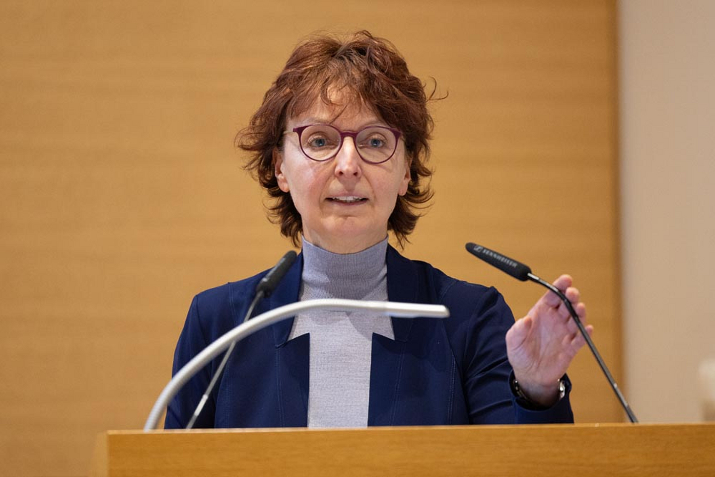 Pfarrerin Eva Hillebold, Geschäftsführerin des Reformprozesses - Reformprozess 2026: Anders Kirche werden – Anders Kirche sein. Bericht zu den Veränderungsprozessen unserer Landeskirche