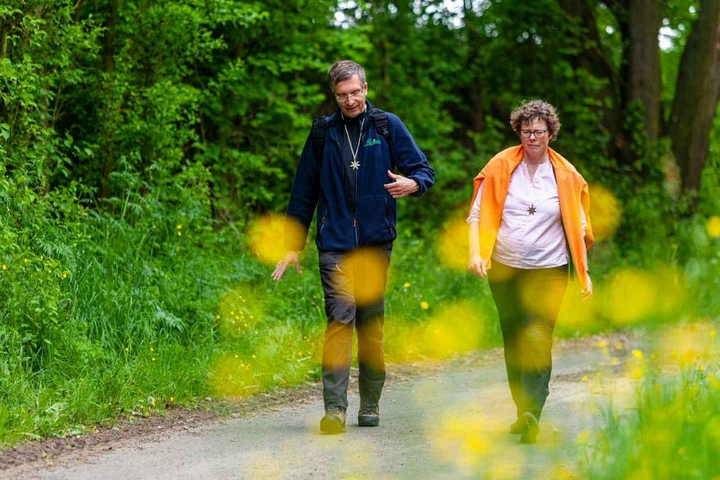 Impressionen vom Pilgerweg von Bischöfin Dr. Hofmann und Bischof Dr. Gerber am Pfingstmontag 2021 von Marburg nach Amöneburg. (Foto: Bistum Fulda/Beintken)