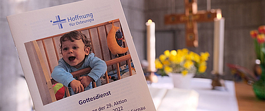 Feierliche Eröffnung der 29. gemeinsame Aktion «Hoffnung für Osteuropa» am Sonntag (6.3.) in der Evangelischen Kirche in Lahntal-Sarnau. (Foto: medio.tv/Schauderna)