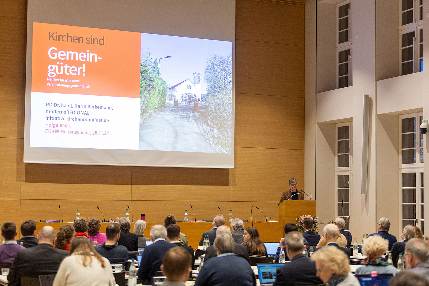 Vortrag von Dr. Karin Berkemann am Dienstagabend im Synodalsaal