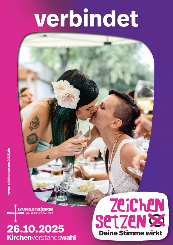 Das Motiv steht für Diversität: Jeder und jede ist bei uns willkommen. Bei dem Motiv mussten wir leider auf ein Stock-Foto zurückgreifen.