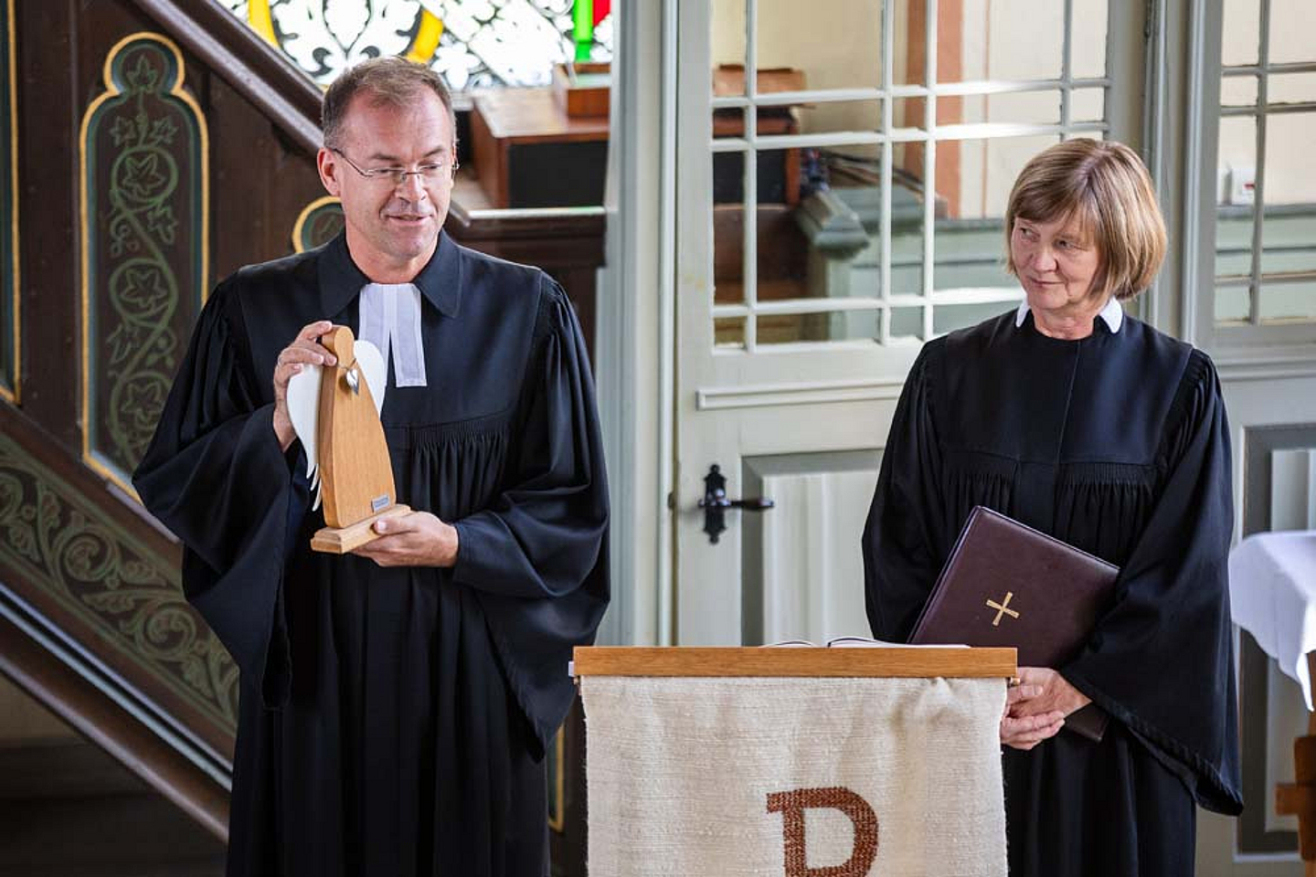 Landespolizeipfarrer Ulrich Briesewitz mit Pfarrerin Gudrun Ostheim