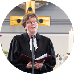 Bischöfin Dr. Beate Hofmann während ihrer Predigt.