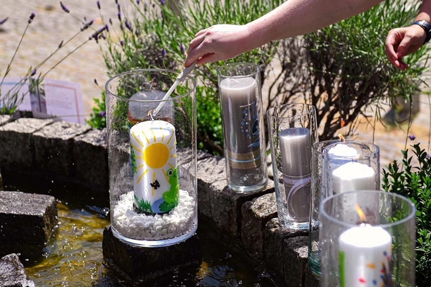 Tauffest des Kirchenkreises Hanau am Partnerschaftsbrunnen in Wachenbuchen. (Foto: foto_goebel.de)