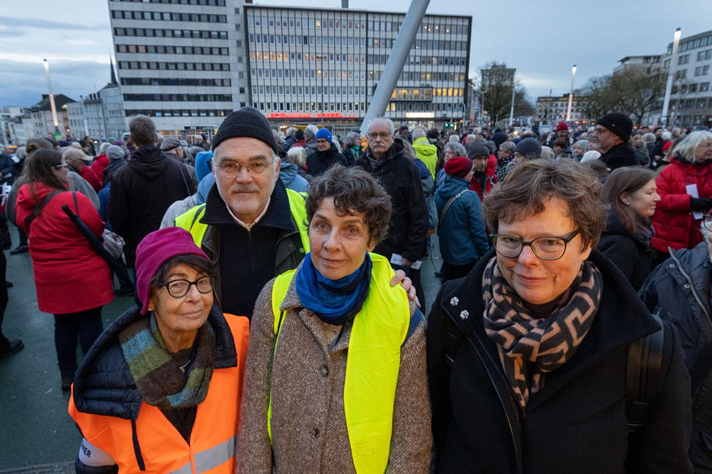 Holocaust-Gedenken Menschenkette Kassel 2025