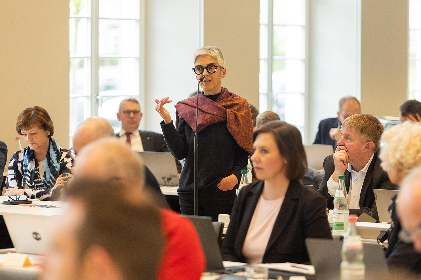 Aussprache zum Personalbericht: Die Synodale Silvia Scheffer