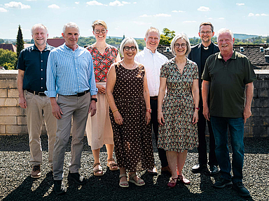 Ökumene-Austausch konkret (v.l.): Matthias Raschendorfer, Dr. Norbert Zander, Stefanie Klee, Bettina Faber-Ruffing, Dr. Michael Schneider, Dr. Isabel Schneider-Wölfinger, Domkapitular Thomas Renze und Roland Schippany