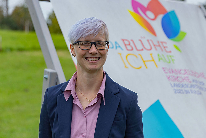 Abschlussfest Himmelszelt Landesgartenschau Fulda 2023 Koordinierte den Einsatz der engagierten Helferinnen und Helfer: Simone Möhring, Freiwilligenmanagerin des Kirchenkreises Fulda. (Foto: medio.tv/Schauderna)