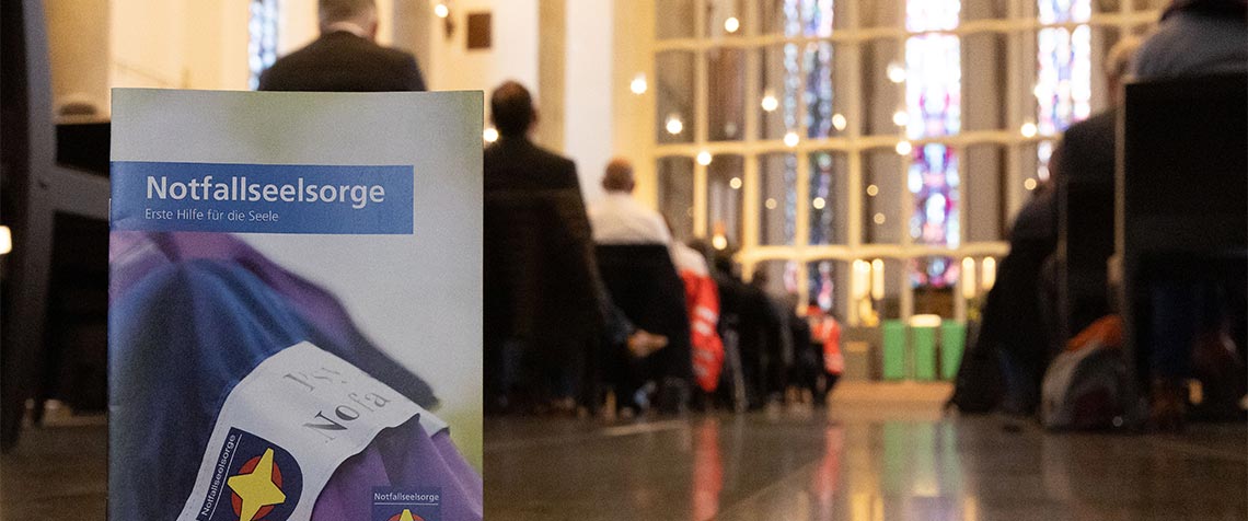 Mit einem Festgottesdienst wurde am 19. September 2022 in der Martinskirche in Kassel das 20jährige Bestehen der flächendeckenden Notfallseelsorge in der Evangelischen Kirche von Kurhessen-Waldeck gefeiert. (Foto: medio.tv/Schauderna)