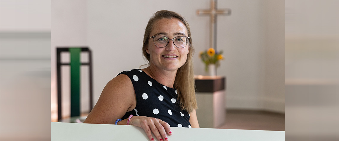 Pfarrerin Susanne Leinweber ist seit Anfang September im Evangelischen Studienseminar Hofgeismar für die Ausbildung der Prädikantinnen und Prädikanten zuständig. (Foto: medio.tv/Schauderna)