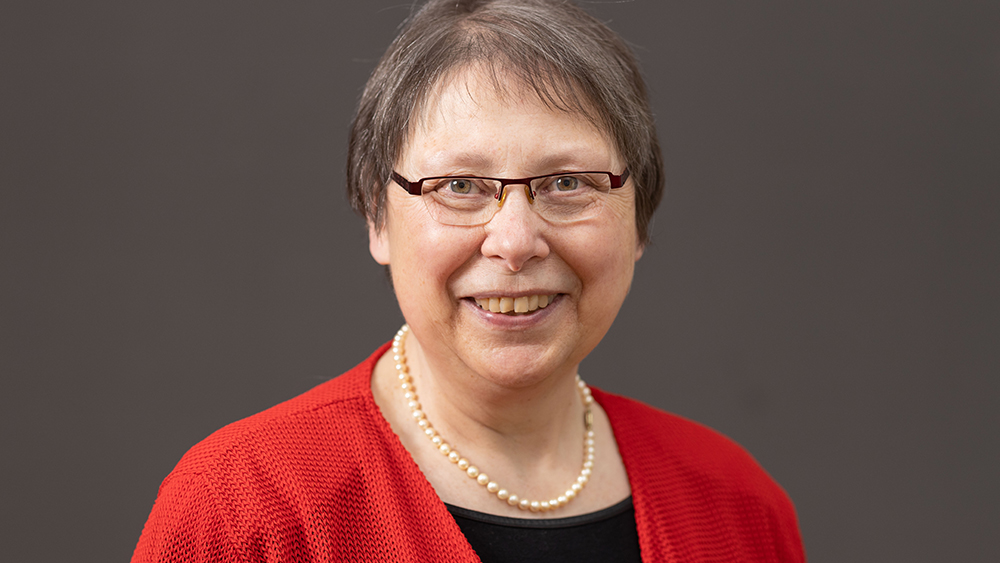 Dekanin Barbara Heinrich Dekanin Barbara Heinrich