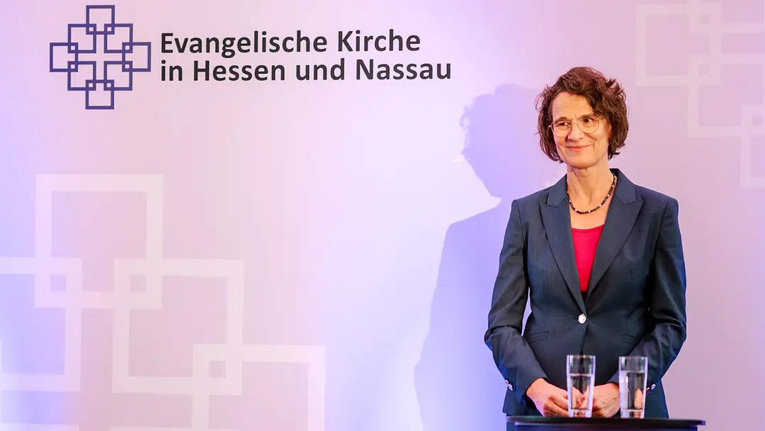 Christiane Tietz nach ihrer Wahl zur Kirchenpräsidentin der EKHN. Christiane Tietz nach ihrer Wahl zur Kirchenpräsidentin der EKHN.
