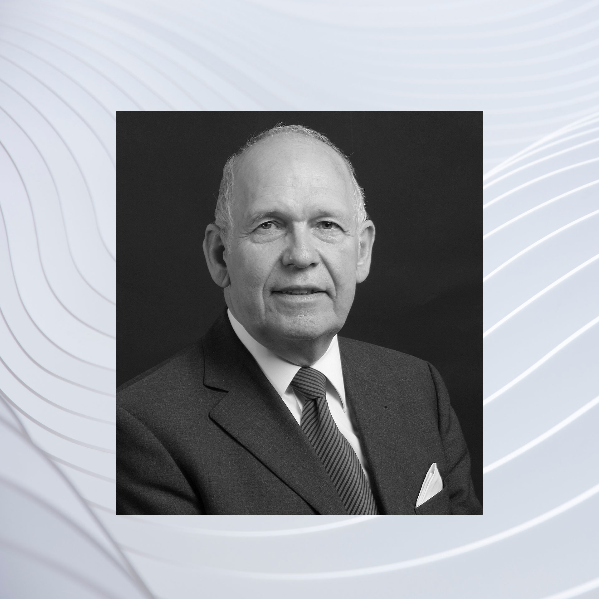 Friedrich Ristow war von 1997 bis 2006 Vizepräsident der Evangelischen Kirche von Kurhessen-Waldeck Friedrich Ristow war von 1997 bis 2006 Vizepräsident der Evangelischen Kirche von Kurhessen-Waldeck