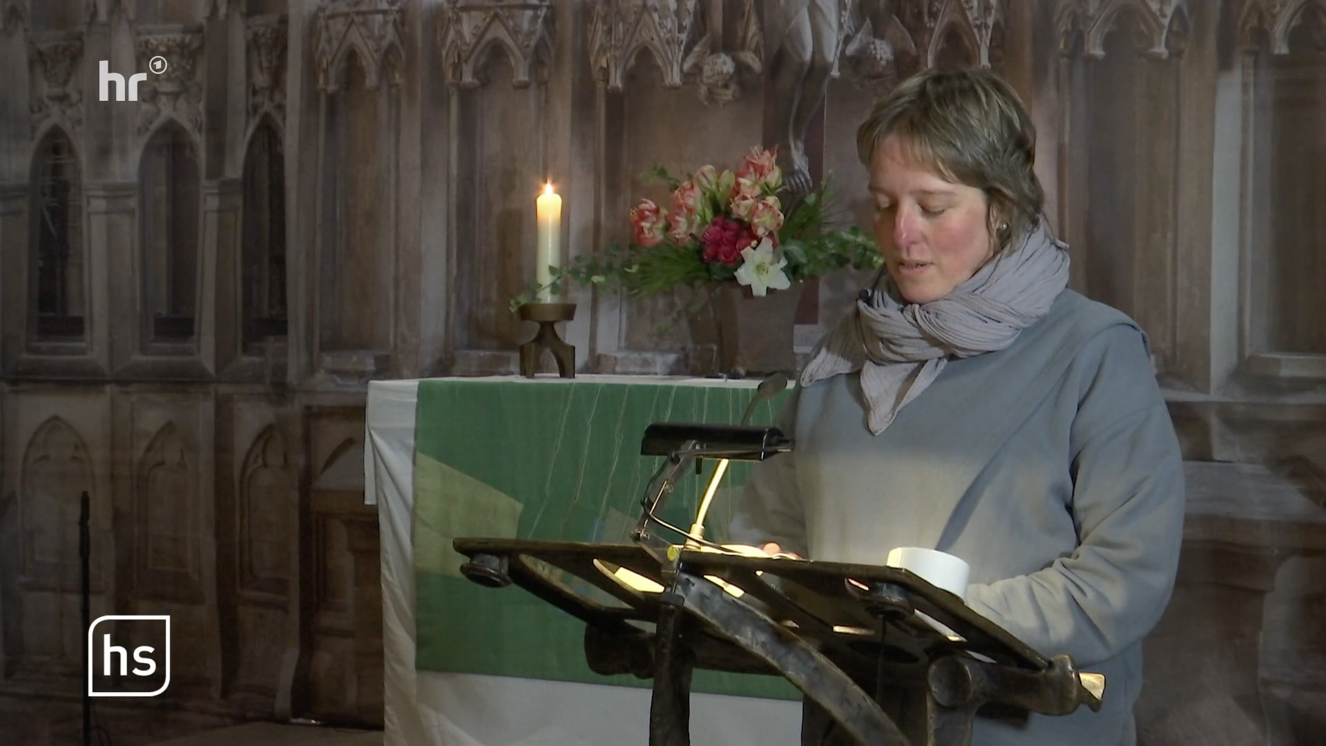 Judith Otterbach eröffnete die Lesung am Mittwochabend. Bis Samstag wurde dann die gesamte Bibel vorgelesen. 