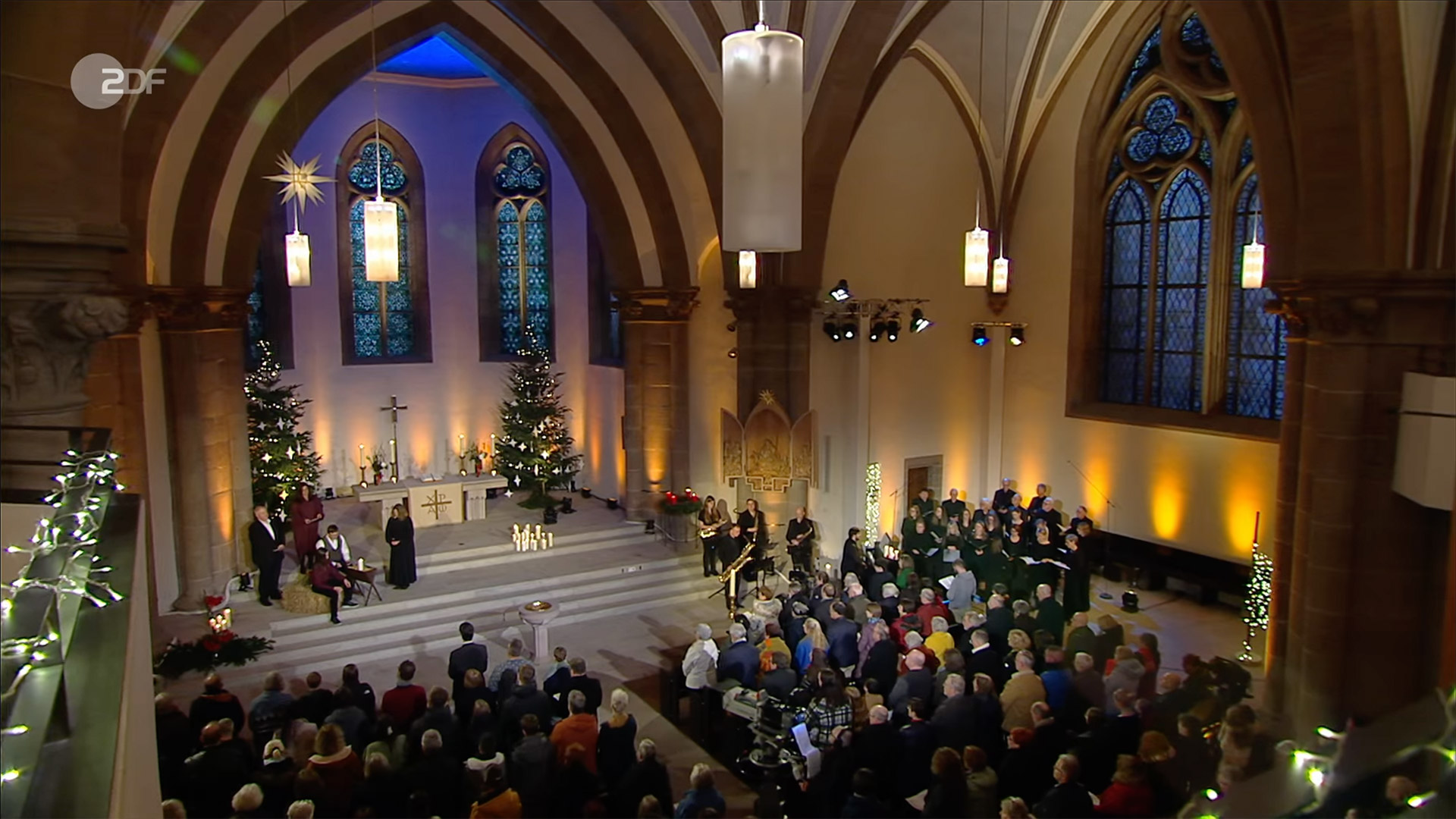Besonderer Gottesdienst an Heiligabend aus Fulda: Das ZDF übertrug um 22.30 Uhr die Christvesper aus der evangelischen Christuskirche. Rund 600.000 Zuschauerinnen und Zuschauer sahen laut Onlineportal quotenmeter.de diesen Gottesdienst im TV.