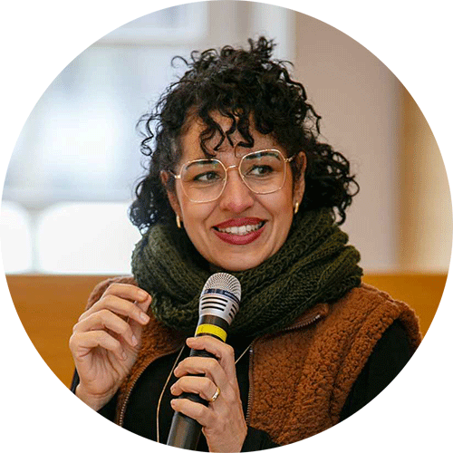 Portraitfoto von Sarah Vecera