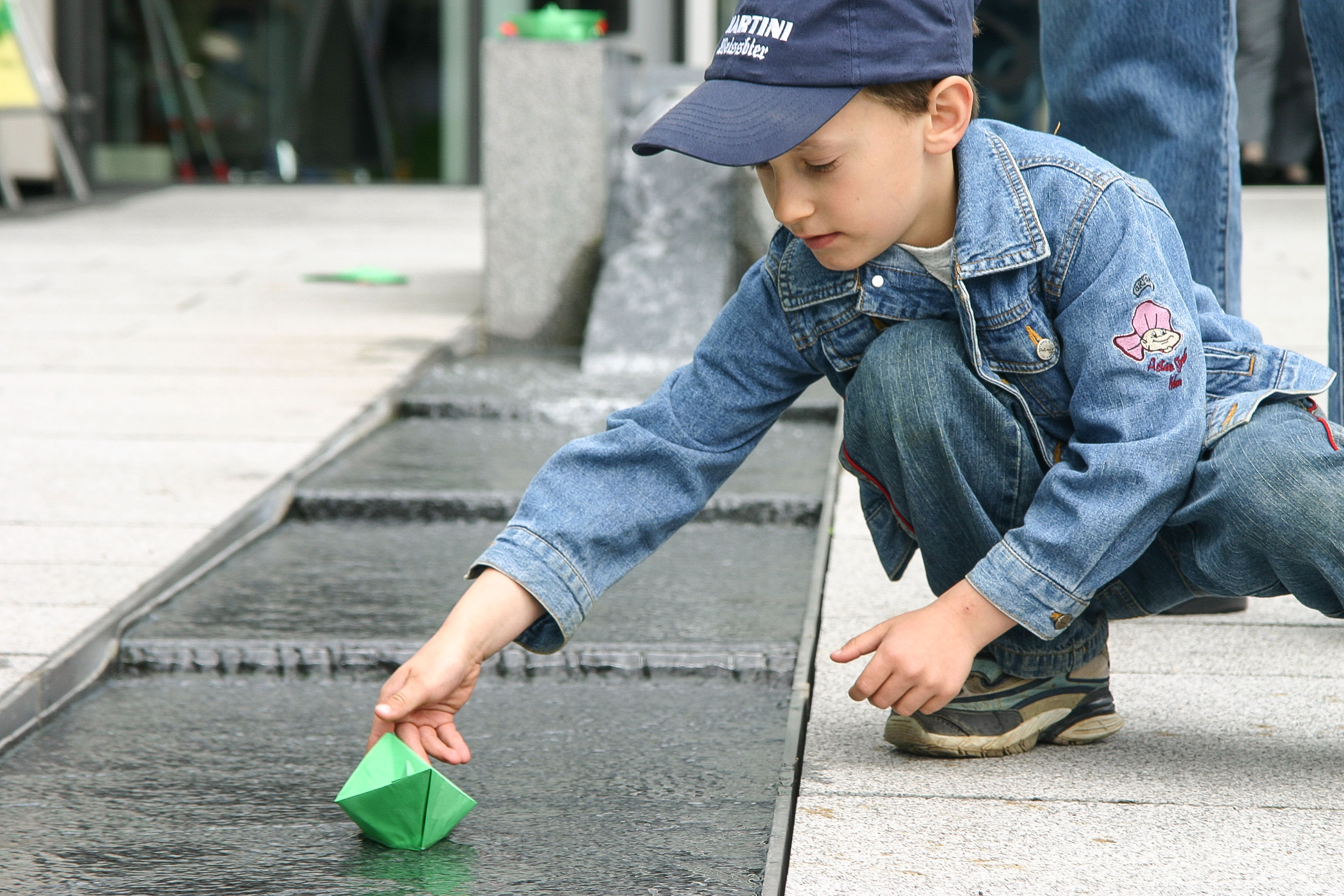Umgebautes Haus der Kirche Kassel eröffnet