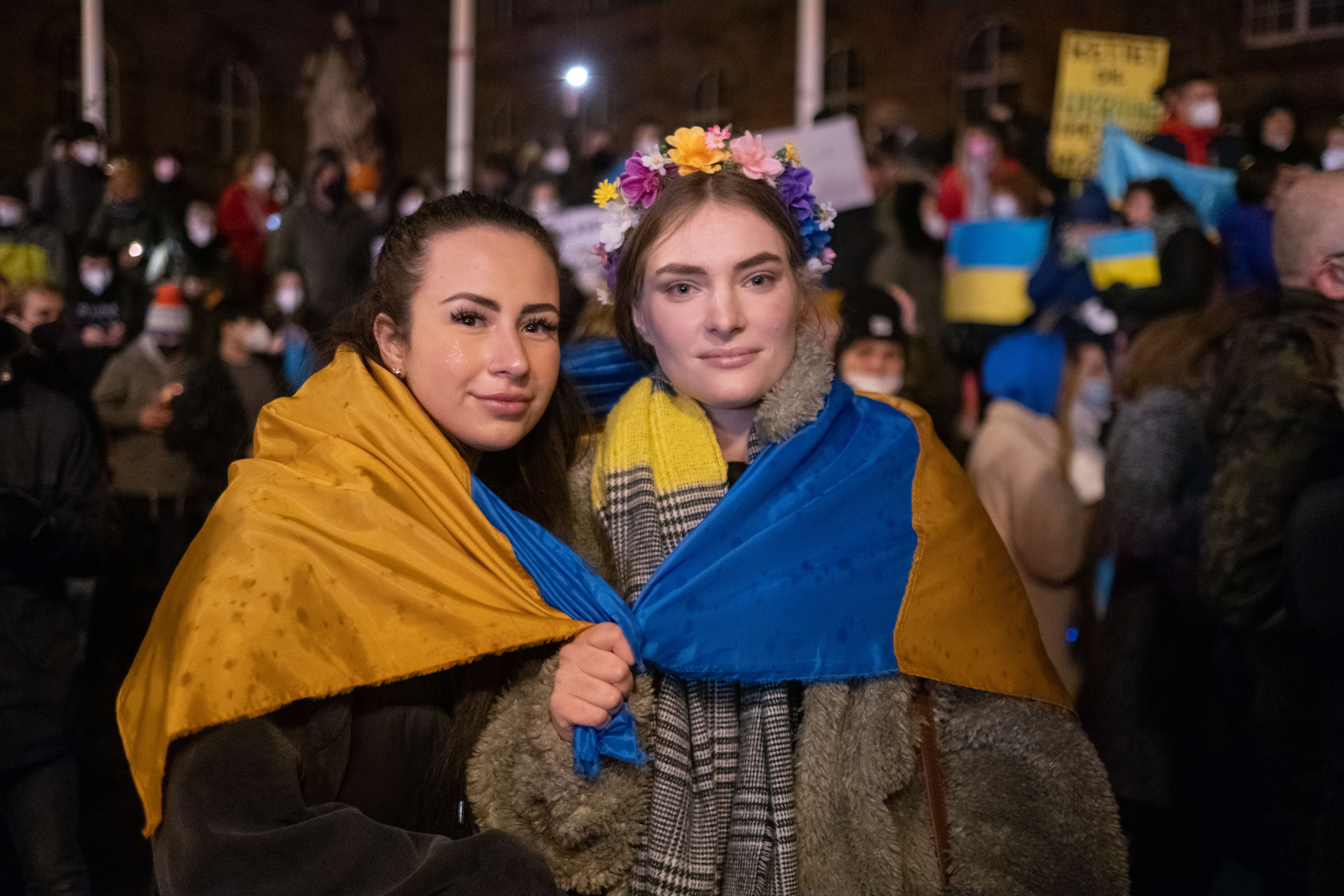 Frieden in der Ukraine - Friedensgebet Karlskirche und Kundgebung Rathaus Kassel